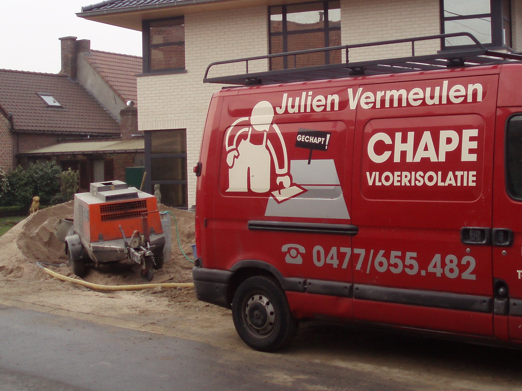 Nog de eerste camionette 